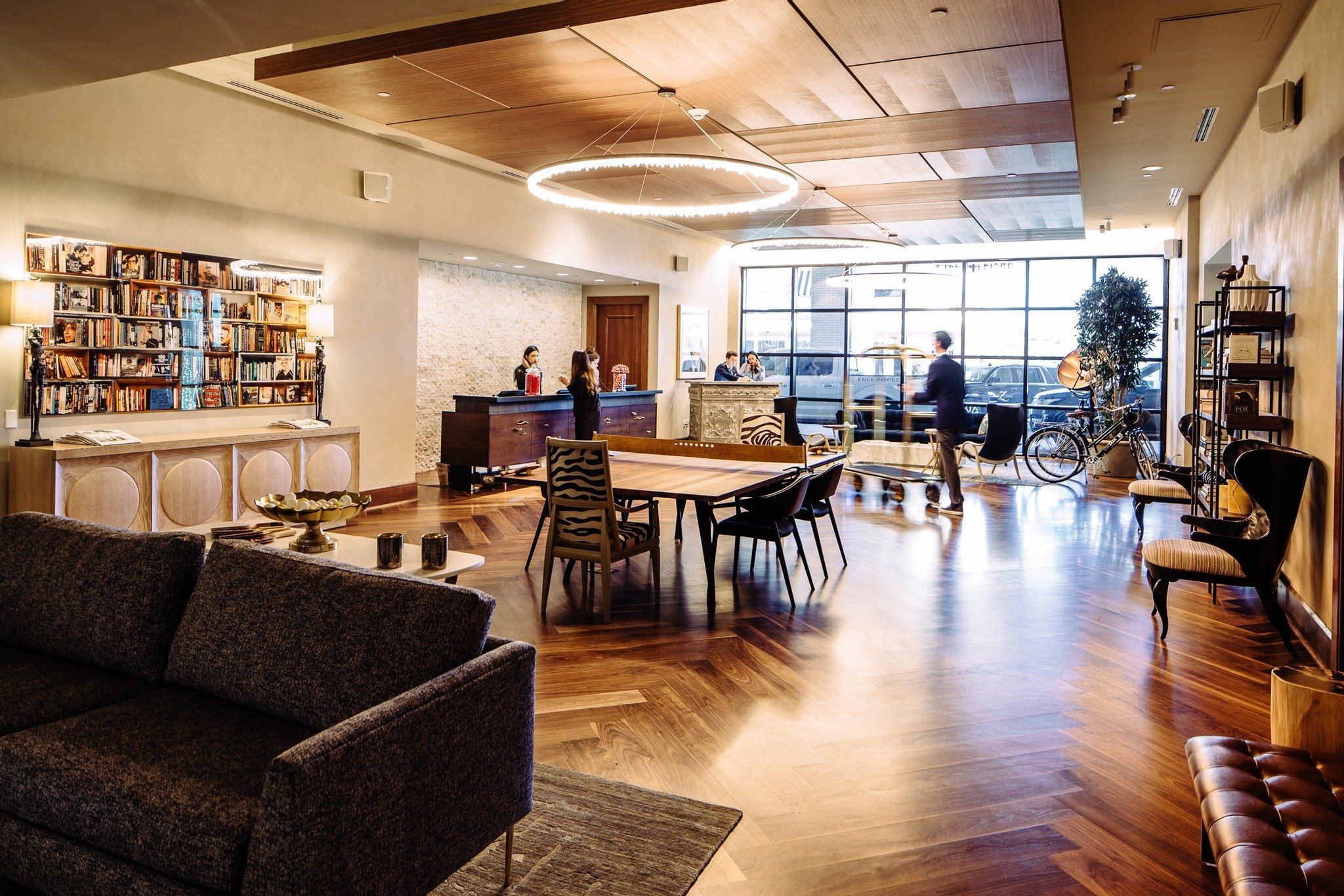 ZaZa Houston Memorial City - Lobby