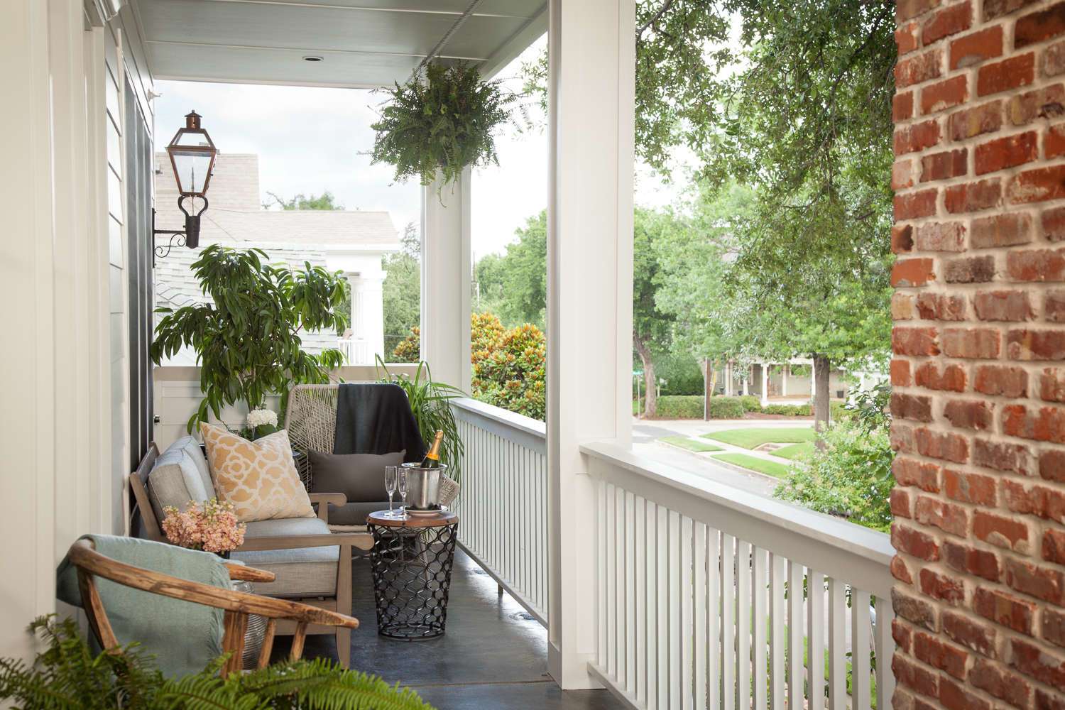 Bungalow-12-Patio-WEB