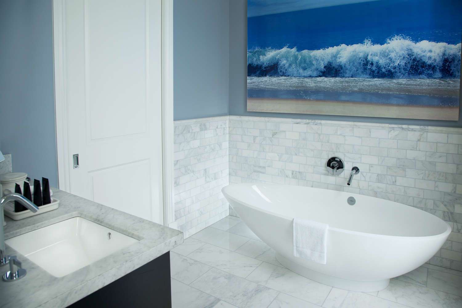 Bungalow-7-Bath-WEB