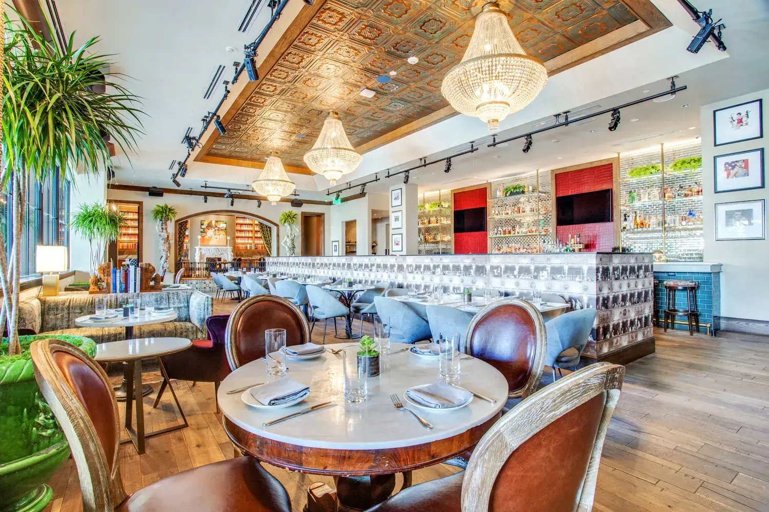 ZaZa-ATX-GroupTherapy-LOUNGE-2