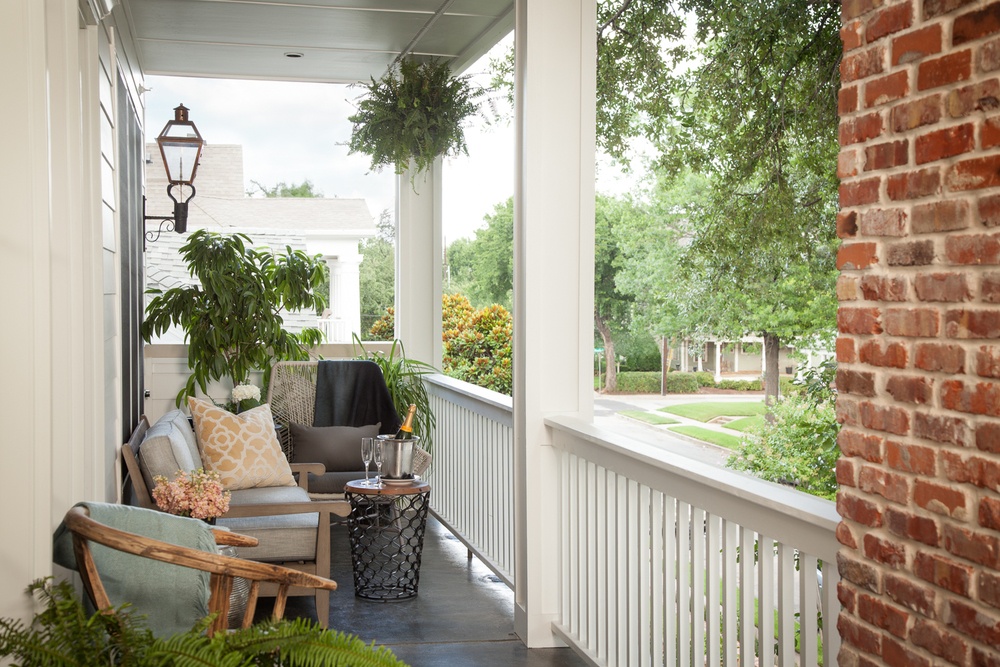 Bungalow-12-Patio-WEB