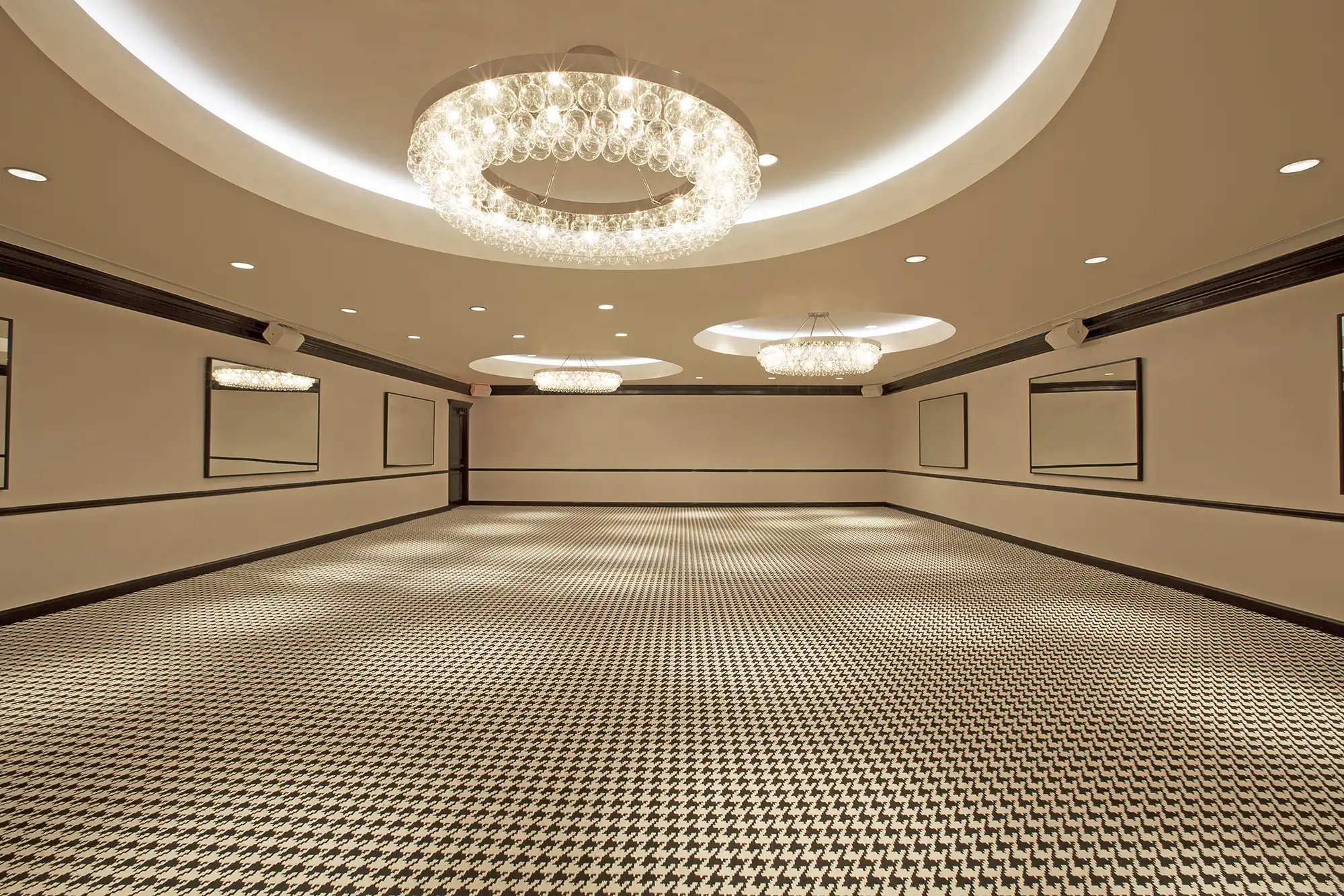 Hotel ZaZa Meeting Venues METROPOLITAN BALLROOM