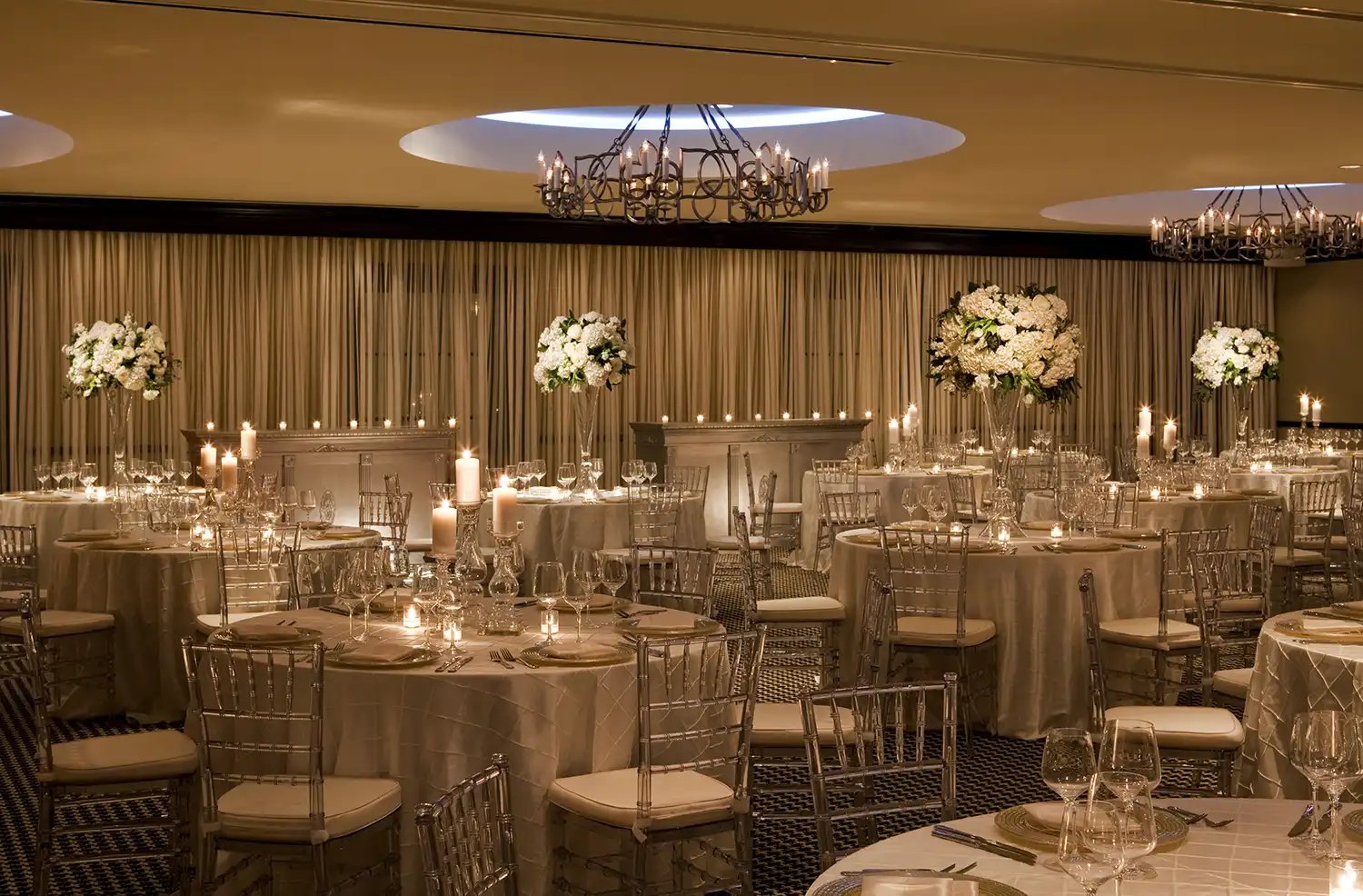 Hotel ZaZa Dallas Uptown The Uptown Ballroom Wedding 3