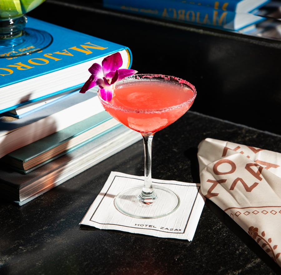 ZaZaMuseumDistrict-Fall2025-FoodPic-COCKTAIL-1