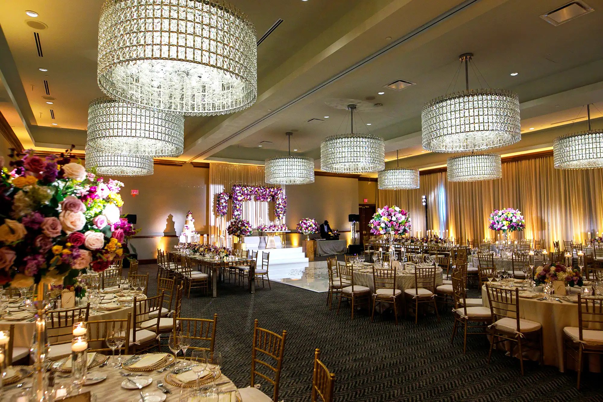 Hotel ZaZa Houston Memorial City Great Expectations Wedding Setup 3