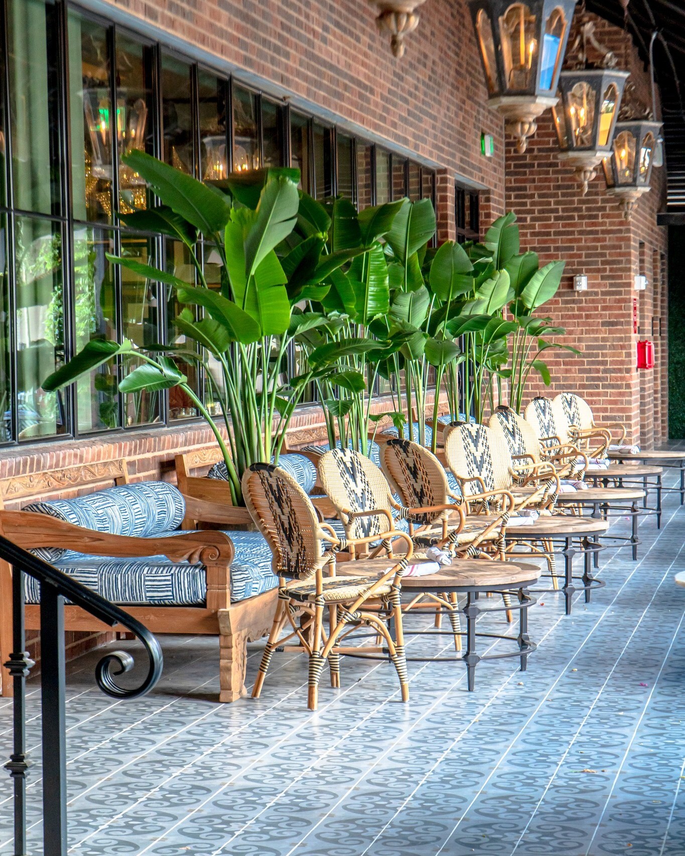 HotelZaZa-AustinDowntown-CabanaBar-Dining