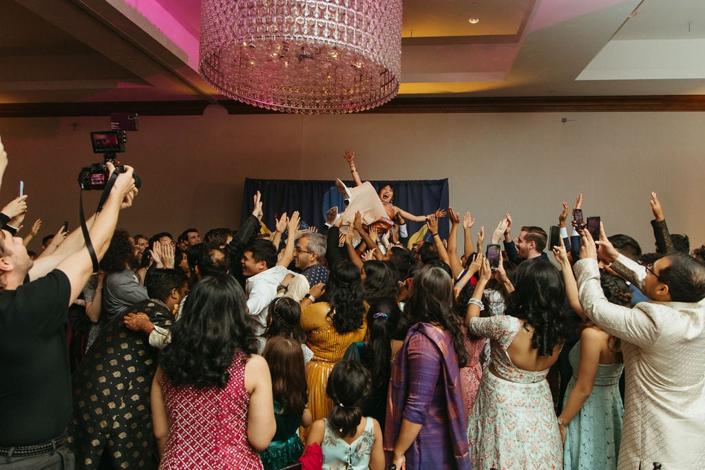 Packed Dancefloor - Hotel ZaZa Houston Memorial City