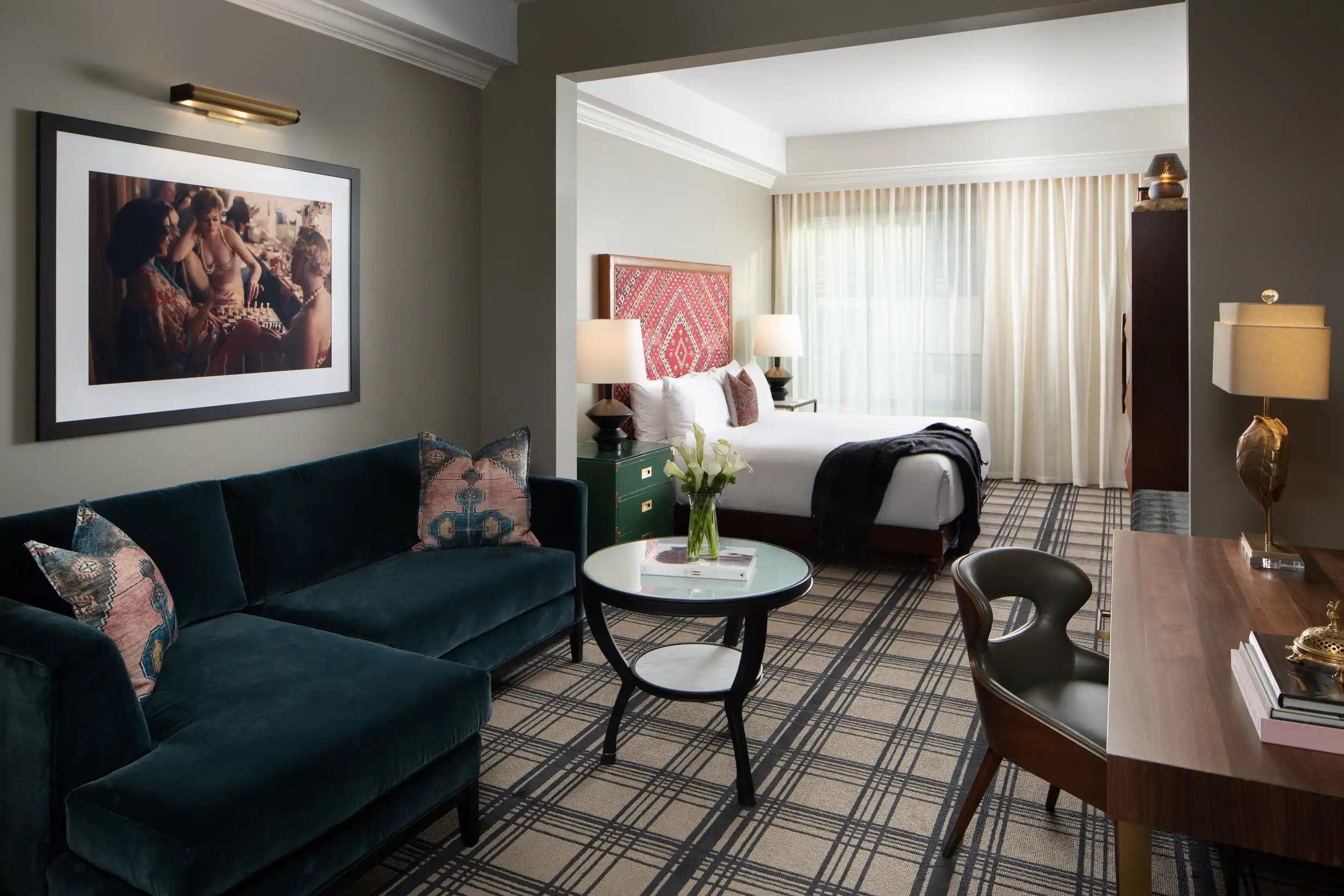 ZaZa Austin Guest Rooms Premium King 3