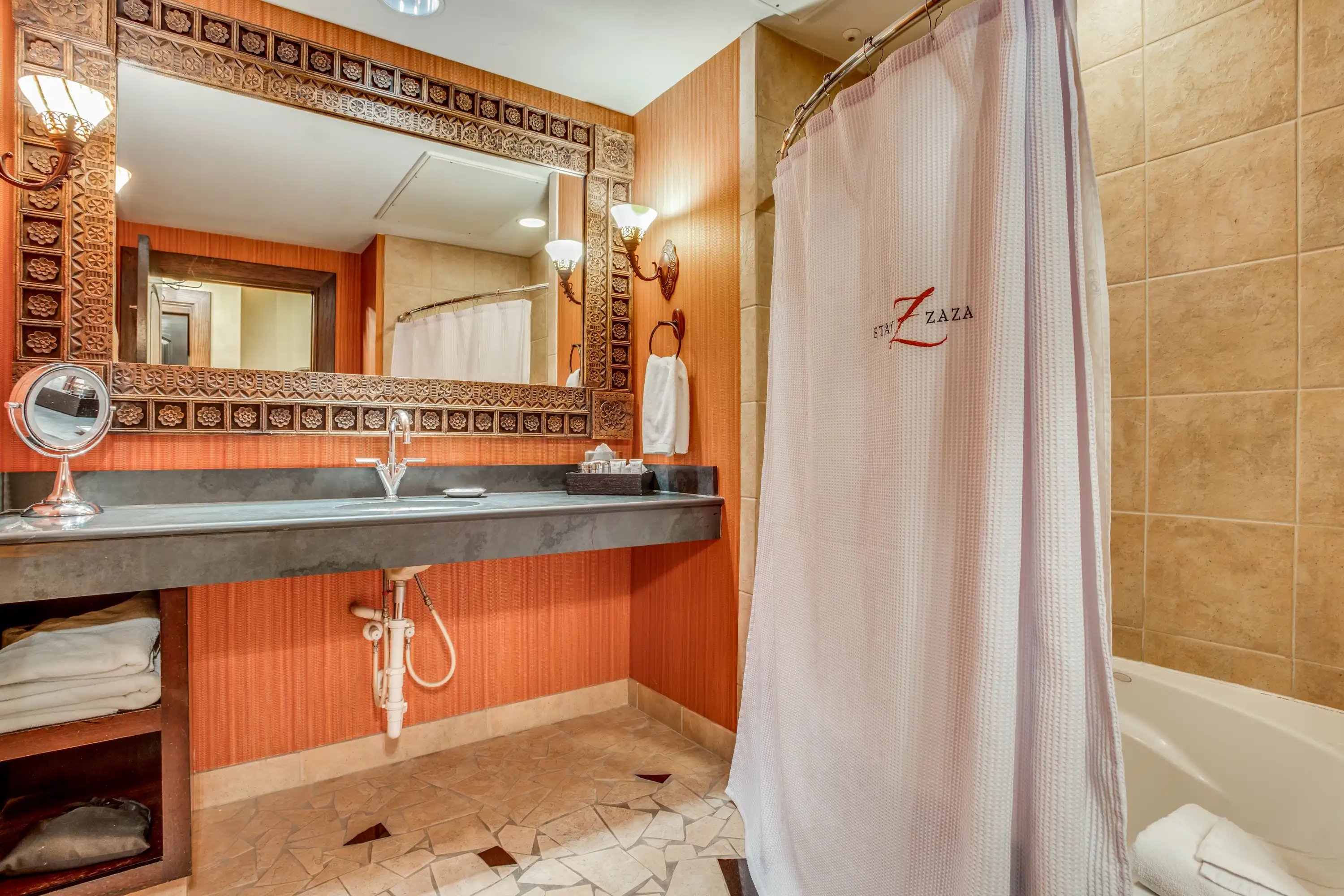 Hotel ZaZa Dallas Concept Suite West Indies 3