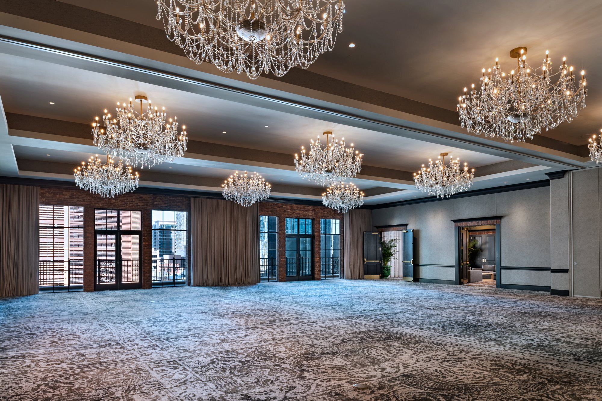 ZaZa-ATX-Ballroom-GOLD-STANDARD-FULL