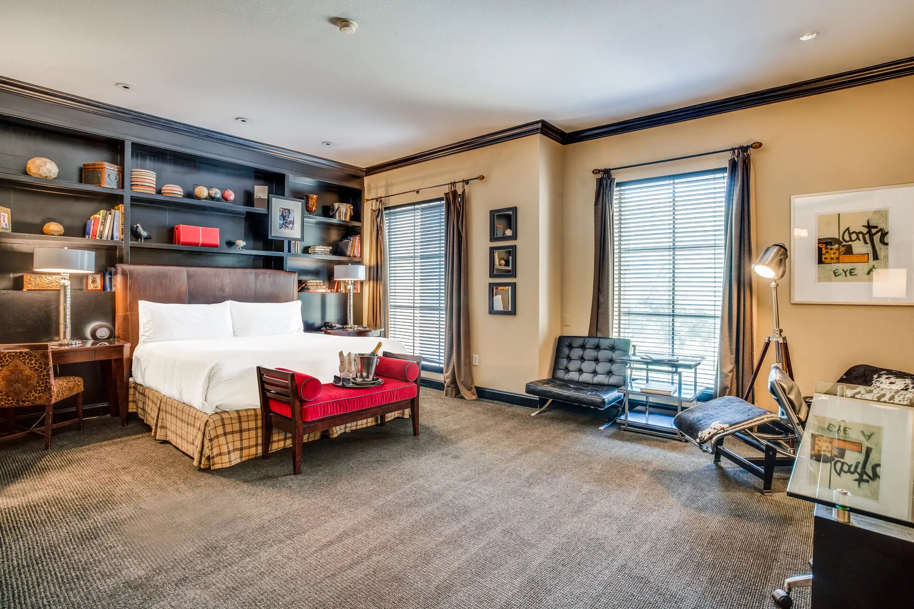 Hotel ZaZa Dallas Concept Suite Metropolitan 2