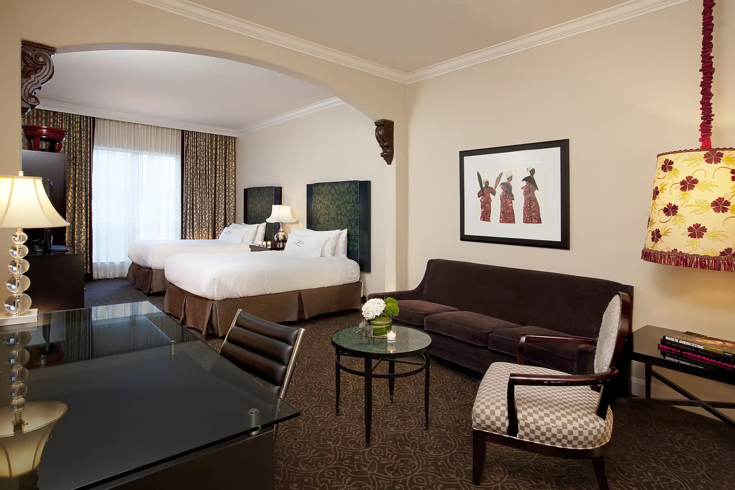 Hotel ZaZa Dallas-GUESTROOM-DeluxeParlorDouble