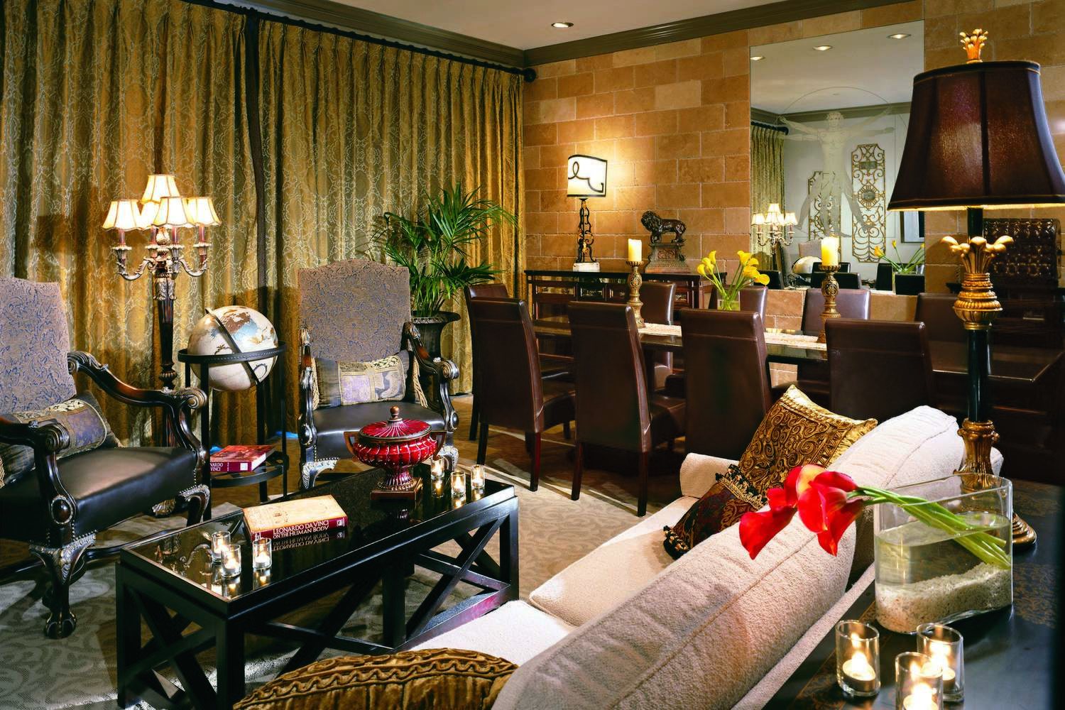 Hotel ZaZa Dallas MAG7-SUITE-Leonardo-1