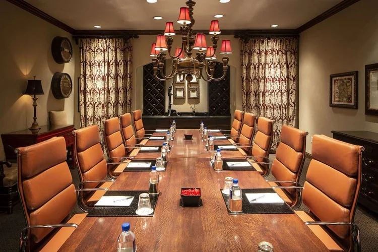 DAL-MeetingSpace-RedRoom-1-1