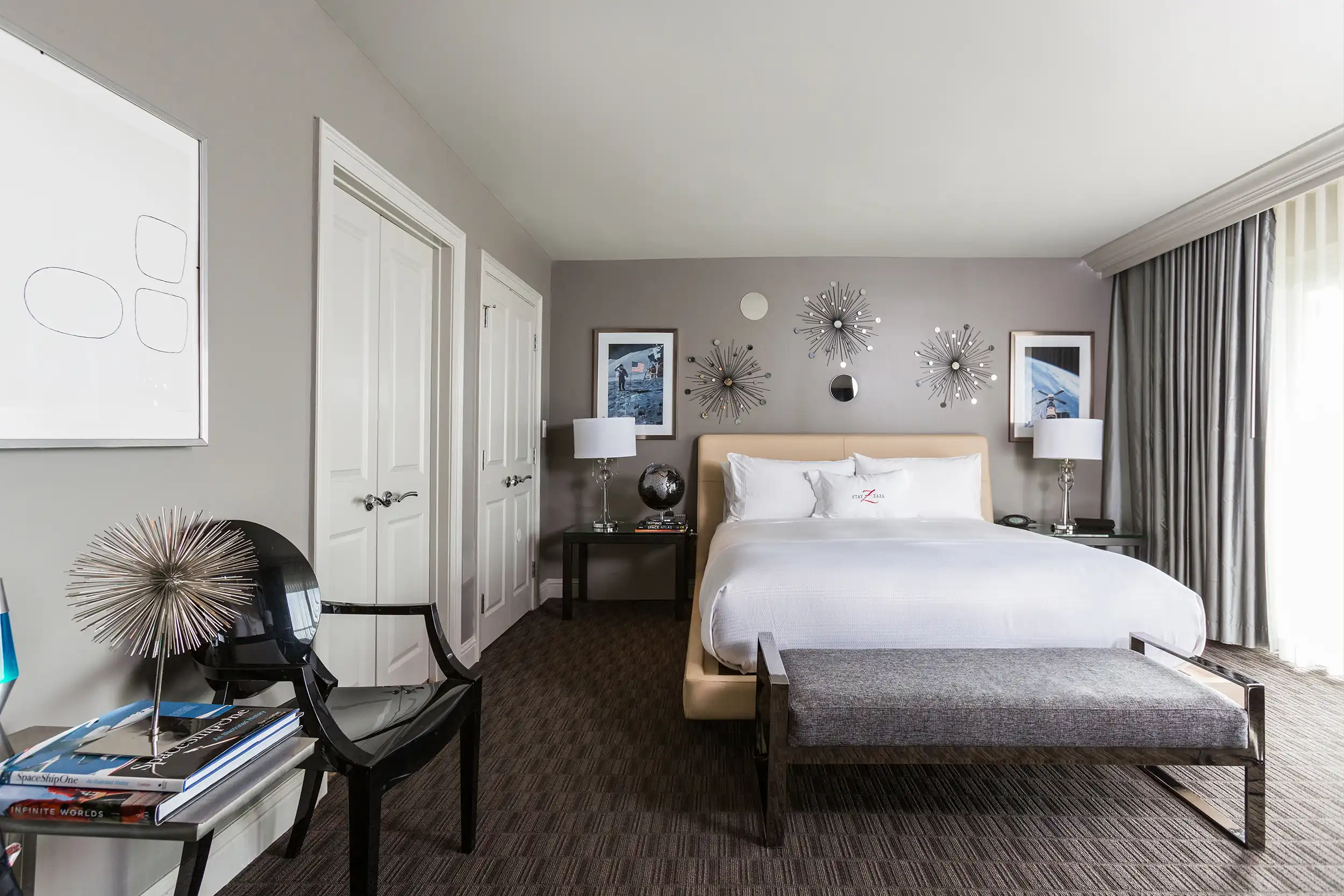 ZaZa-HOU-CONCEPT-SUITE-HoustonWeHaveaProblem-4